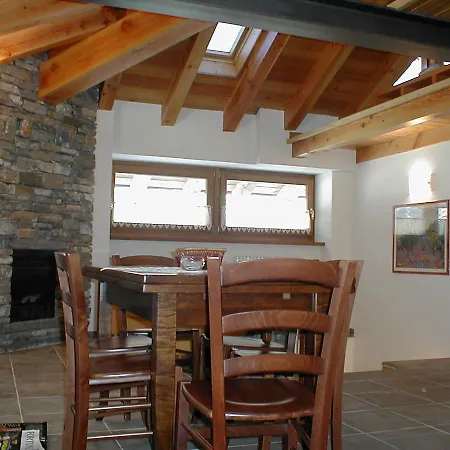 Mansarda Alpina Di Charme A Casa Sincero Apartment Courmayeur
