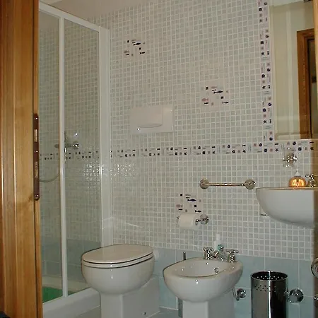 Mansarda Alpina Di Charme A Casa Sincero Apartment *